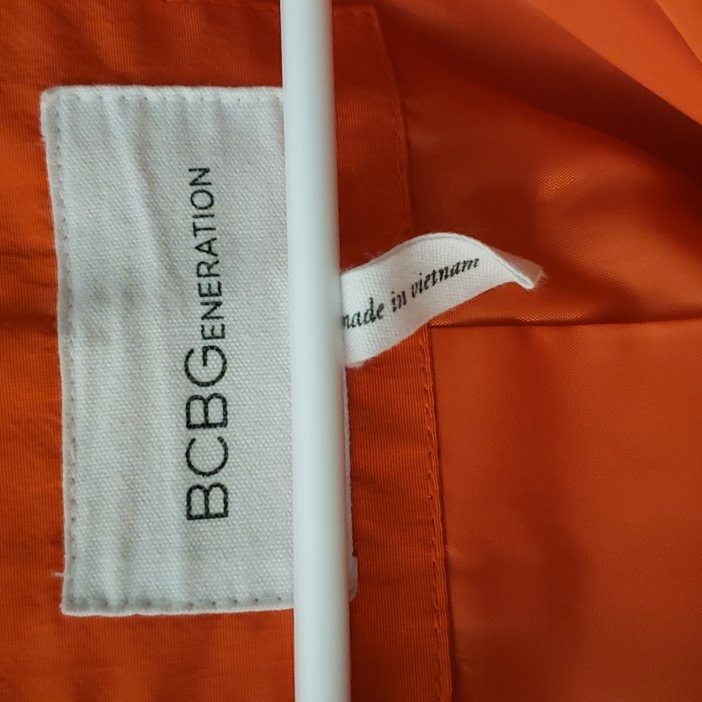 BCBGeneration Orange Puffer Jacket with Quilted Design - Picture 2 of 4